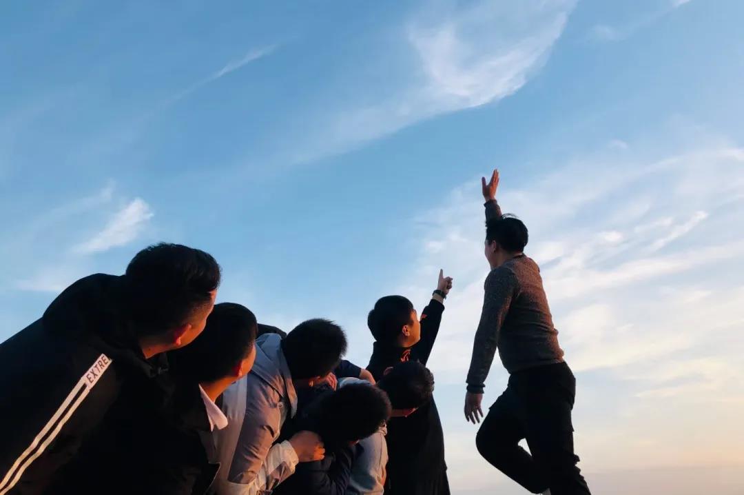 量圈儿NO.40丨生长路上不丢童真，，，，，奋斗路上坚持认真